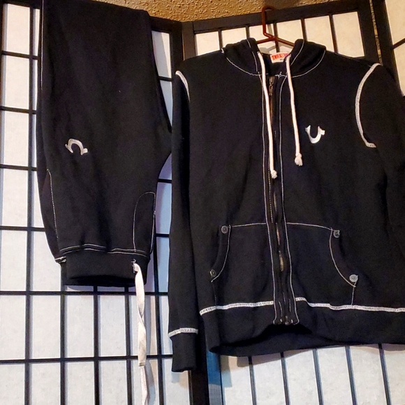 True religion outfit   size medium - Picture 2 of 3